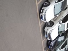 -成都假日Sunshine酒店（锦里衣冠庙地铁站店）-停车场