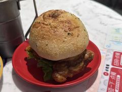 -必胜客(港城新天地店)