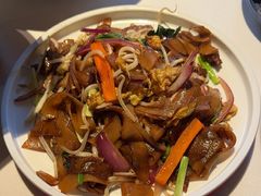 -八府香鸭·啫啫煲(华山路店)