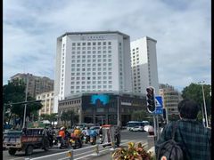 -汕尾巴黎半岛酒店