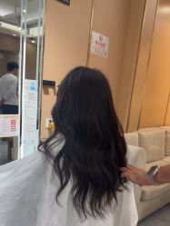 -一東造型烫发染发