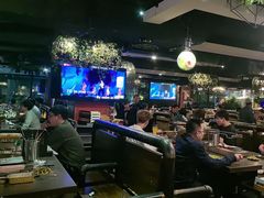 -麦凯伦烧烤·精酿超级工厂店(金桥总店)