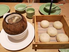 -锦粤宫·融合粤菜(上海金沙江店)