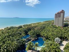 -三亚湾海居铂尔曼度假酒店