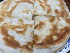 -老天桥酱肉烧饼夹肘子(天桥店)