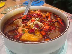 -渝信川菜 · 川味家常菜(财富购物中心店)