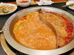 -沸炉重庆老火锅(军事博物馆店)
