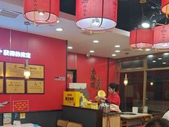 -鲁员外地锅鸡地锅鱼(古墩路店)