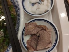 -陇兴楼兰州拉面(西安咸阳国际机场店)