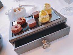 petitfour-Caprice(香港四季酒店)