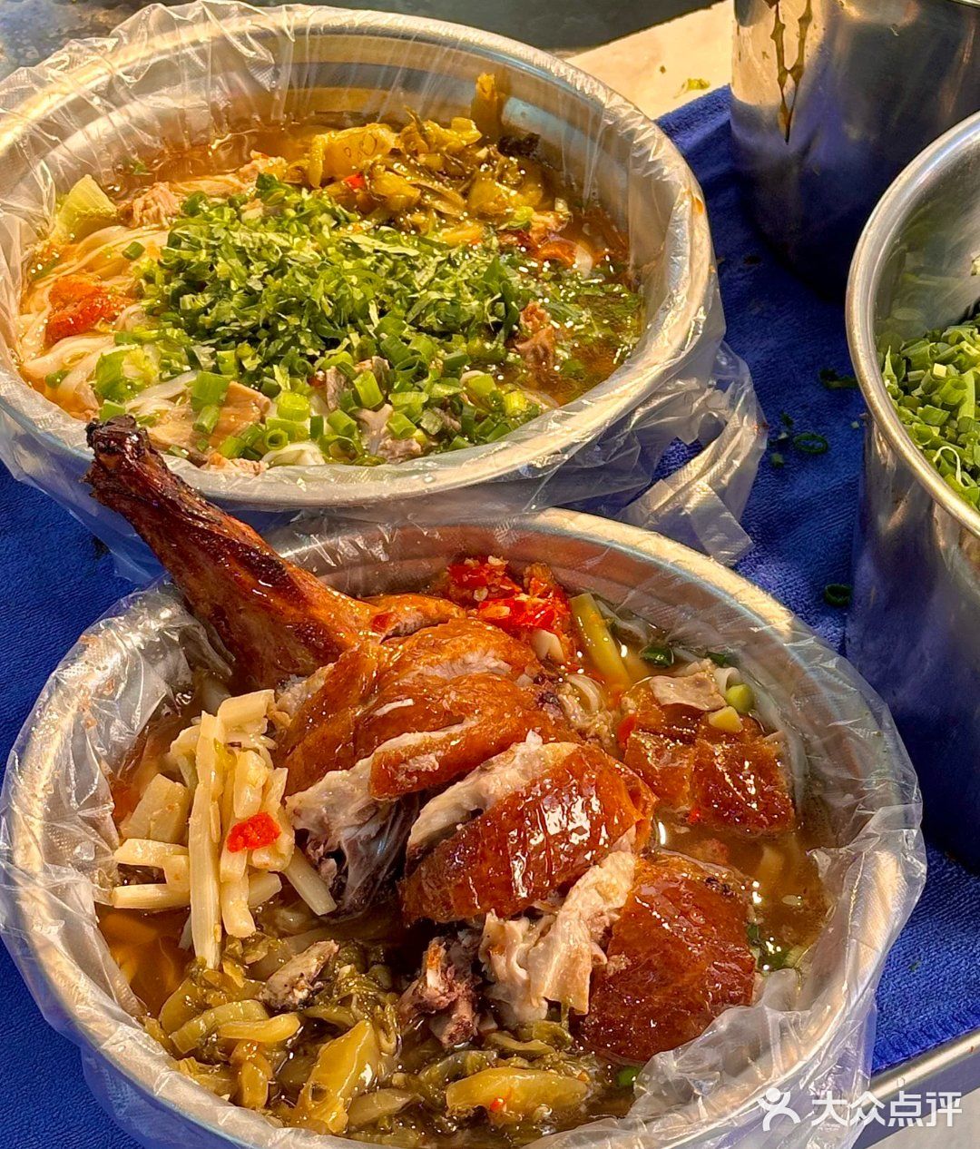 同和觅食｜今天吃什么【粤脆香烧鸭粉】 