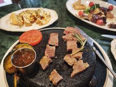 -秘密旅行Bonjour(黑金冠 江南西店)