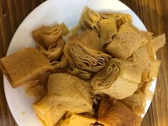 炸咯吱盒-六爷门框百年卤煮