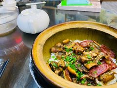 -红星光发煲仔饭(文海店)