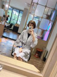 -苑苑发型设计