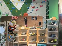 -绿壁虎攀岩基地(Tcar店)