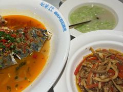 -坛宗剁椒鱼头(河西王府井店)