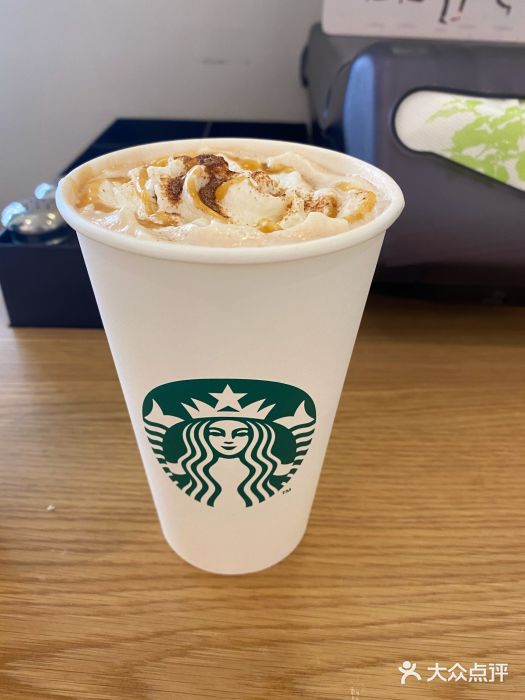 星巴克臻选(上海淮海百盛购物中心店)图片