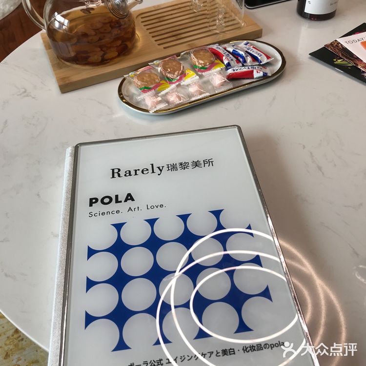 纯素颜 做完美容回家睡醒，隔天皮肤都又滑又嫩