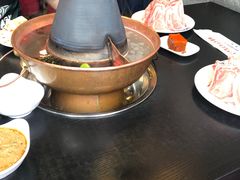 -楼外楼大刀肉传统火锅居(幸福街店)