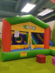 -莫莉幻想儿童乐园(郑州丹尼斯三天地店)