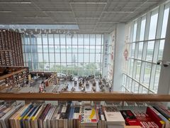 -朵云书院(滴水湖店)