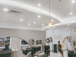 点击看大图 -八佰伴8008星级形象店