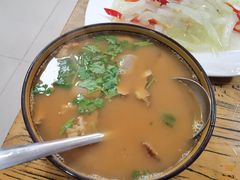 -溢心园香河肉饼总店