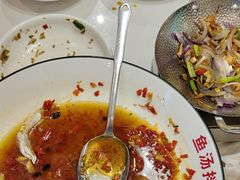 -湘当有饭剁椒鱼头(世茂广场店)