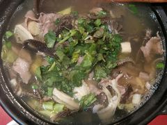 -谢老五跷脚牛肉·非遗传承店