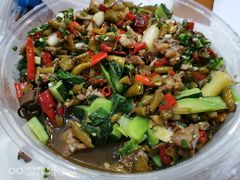 -廖哥泡椒兔(峨眉店)