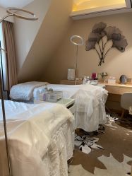 -一本X目奈子日式单根美睫专业店