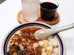 -正南齐北·老街糯米团(洪崖洞店)