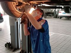 -北京凯威富檑上汽大众4S店(良乡店)