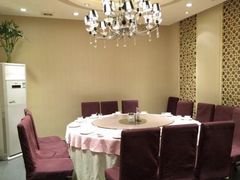 -紫光园·烤鸭·北京菜(团结湖店)