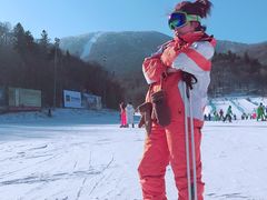 -亚布力新体委滑雪场