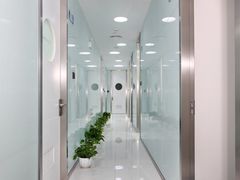 -岳辰齿科(浦东长泰店)