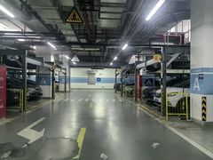 -交通大学医学院附属新华医院-停车场