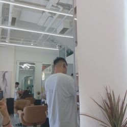 -I+造型烫发染发