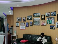 -雅悦齿科(顾村公园店)