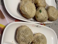 -小杨生煎(金山百联购物中心3楼店)