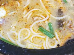 -蒙自源过桥米线(红谷滩万达店)