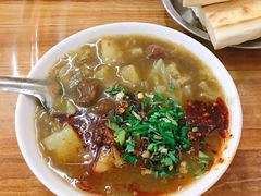 -老字号贾家肉丸糊辣汤(光明巷店)