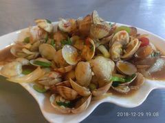 -覃记海鲜美食餐厅