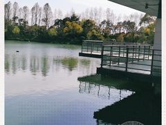 -上海怡沁园度假酒店