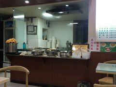 -崇州余荞面(落虹桥店)