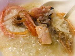 -粤港湾砂锅粥·宵夜(宝龙店)