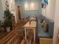 -猫的天空之城概念书店(印象城购物中心店)