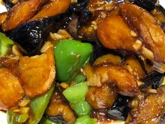 -95号酱骨·一块豆腐(展春园西路店)