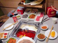 小郡肝-海底捞火锅(关山保利店)